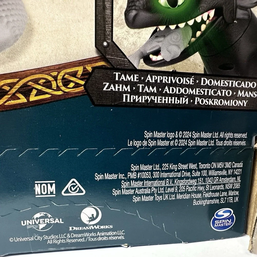 How to Train Your Dragon Interactive Toothless Dragon Figure Tame Train Sounds